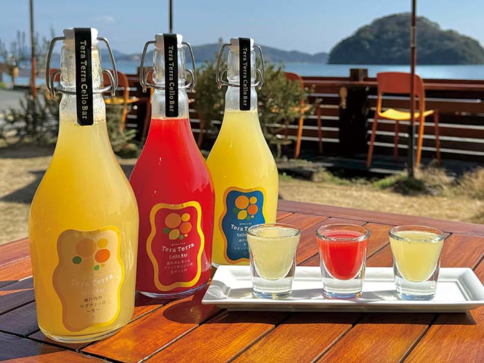 カフェもブティックも春色模様のジャムズガーデン