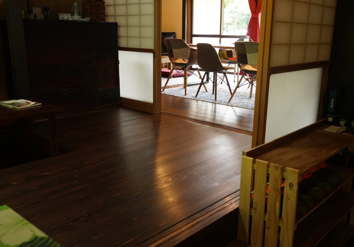 ゲストハウス奈々々萌