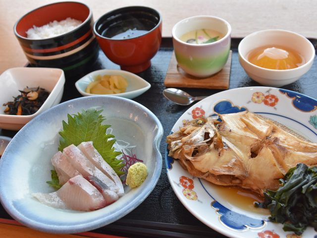 道の駅サザンセトとうわ郷土料理レストラン